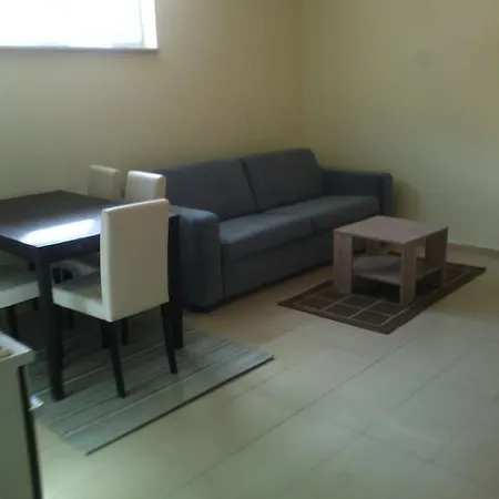 Maki Apartman Dugi Rat