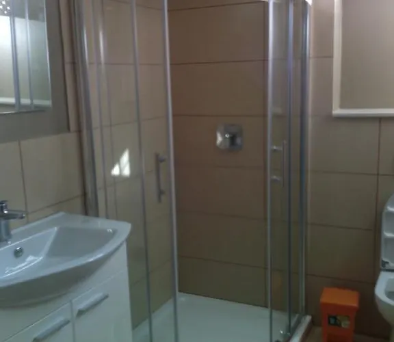 Maki Apartman